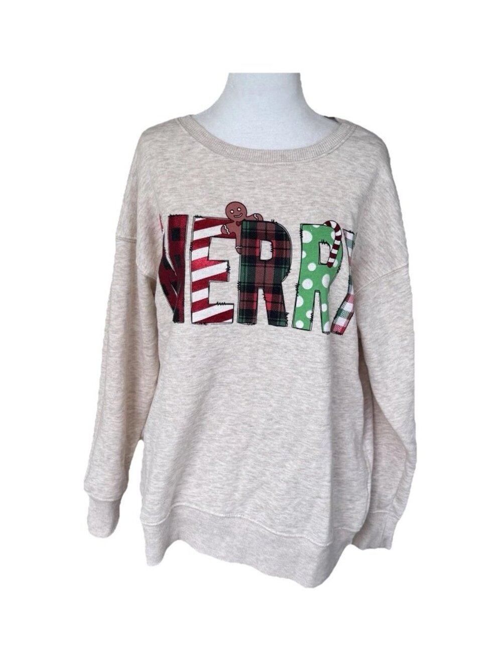 “MERRY” Christmas Crewneck Sweatshirt Women Size M 8 10 Tan Beige Fleece Lined